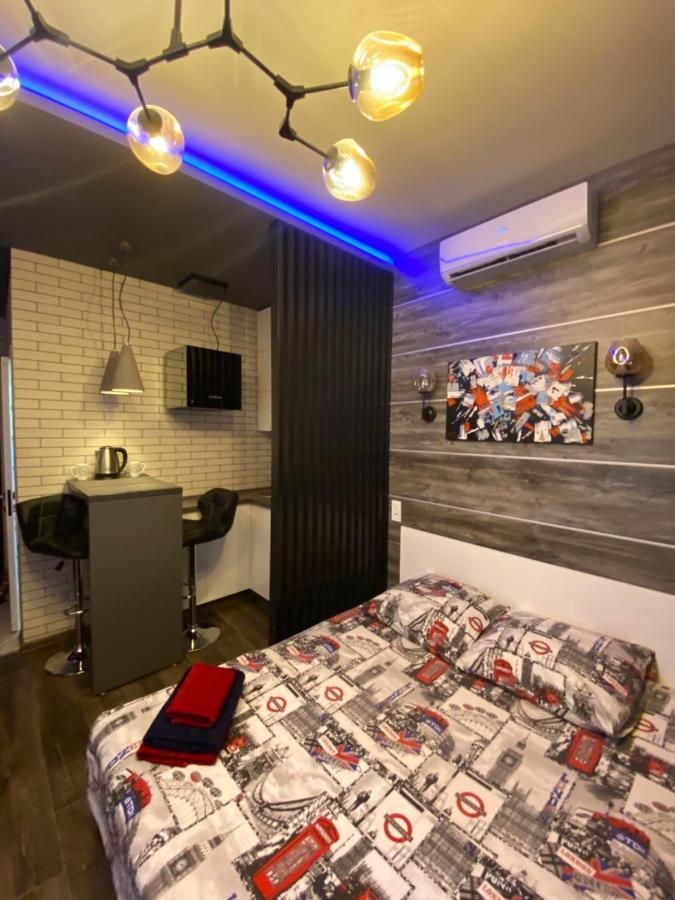 Apartments In The Center คาร์คิฟ ภายนอก รูปภาพ