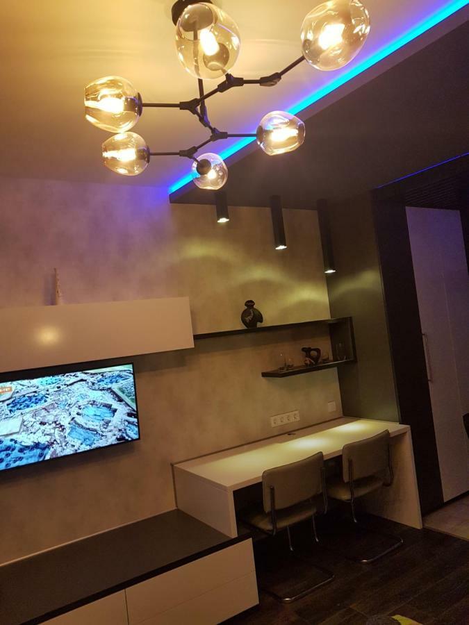 Apartments In The Center คาร์คิฟ ภายนอก รูปภาพ